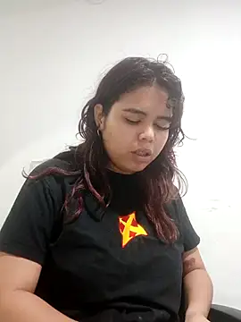 Snapshot of SabinaMerchetti chatting on 02/12/26, 02:55 SabinaMerchetti online show from 02/12/26, 02:55