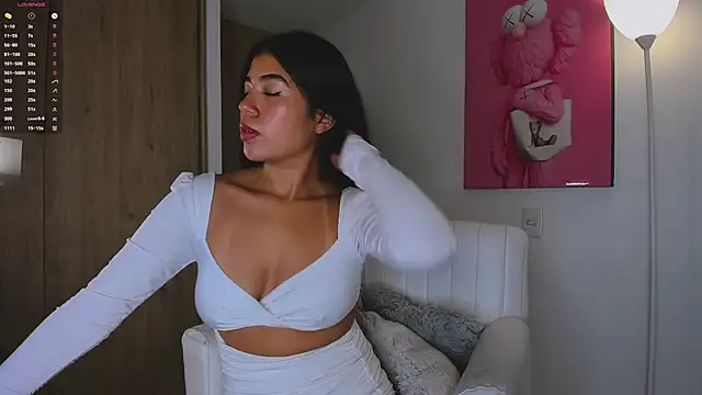 Kim crosspp online show from 11/26/25, 08:09