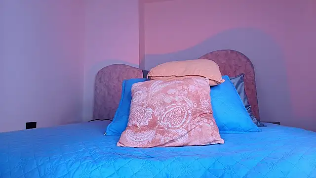 naomi kyse online show from 05/31/26, 03:12