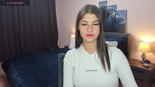 Snapshot of MaryMayson chatting on 03/19/25, 12:34 MaryMayson online show from 03/19/25, 12:34