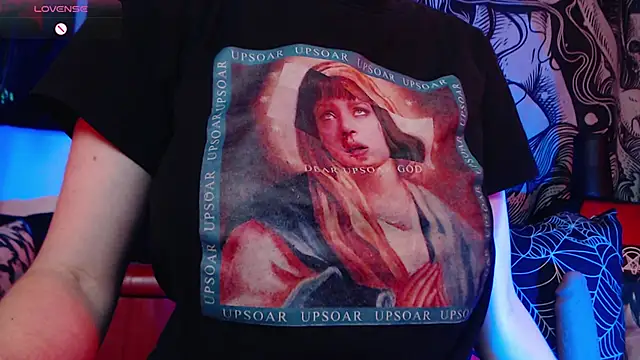 Snapshot of Silentmary chatting on 12/14/25, 09:59 Silentmary online show from 12/14/25, 09:59