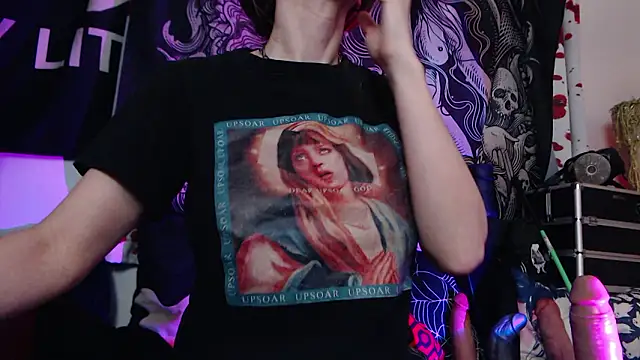 Silentmary online show from 03/25/26, 05:34