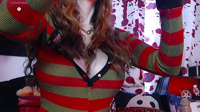 Snapshot of Silentmary chatting on 12/05/25, 05:00 Silentmary online show from 12/05/25, 05:00