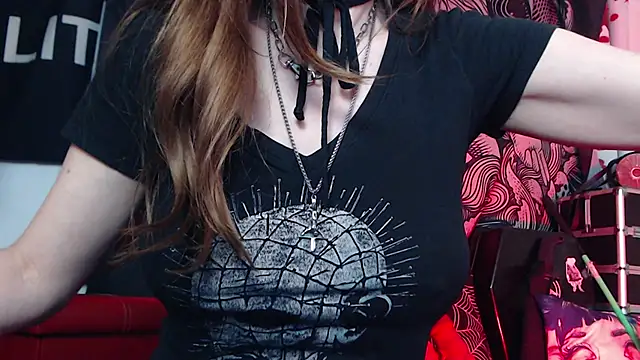 Snapshot of Silentmary chatting on 02/22/26, 11:01 Silentmary online show from 02/22/26, 11:01