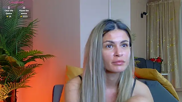 Avril Cyrus online show from 01/17/26, 07:34