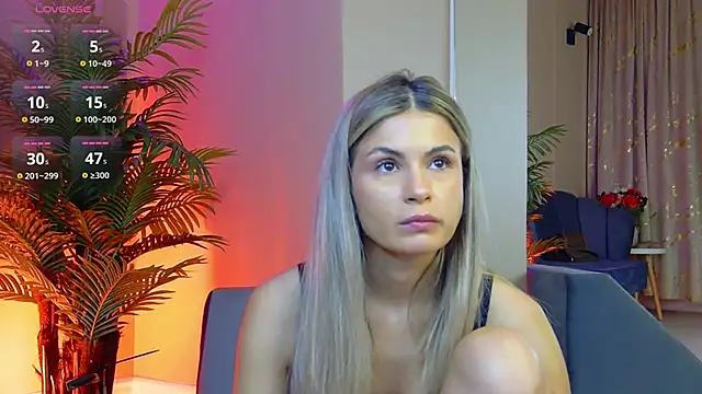 Avril Cyrus online show from 11/19/25, 08:03