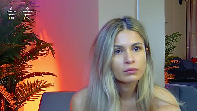 Avril Cyrus online show from 11/15/25, 11:47