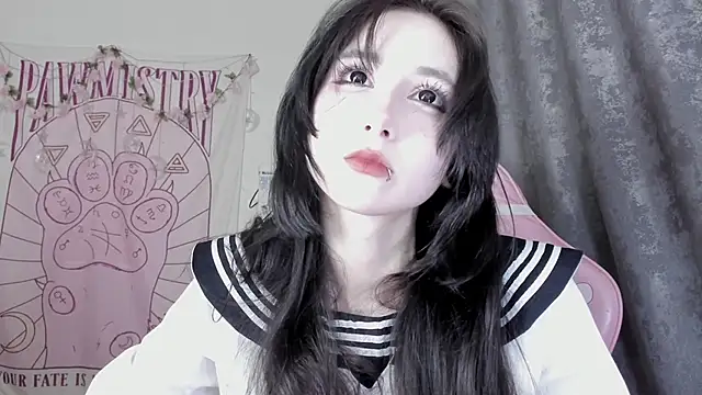 Snapshot of Holy420lolii chatting on 09/12/25, 05:02 Holy420lolii online show from 09/12/25, 05:02