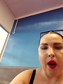GeorgiaLerox online show from 05/12/26, 12:55