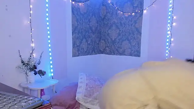 Eva Lee  online show from 03/27/26, 11:11