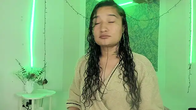 Snapshot of Eva_Lee_ chatting on 05/15/26, 10:57 Eva Lee online show from 05/15/26, 10:57