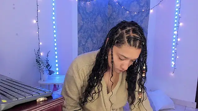 Eva Lee  online show from 03/31/26, 10:50