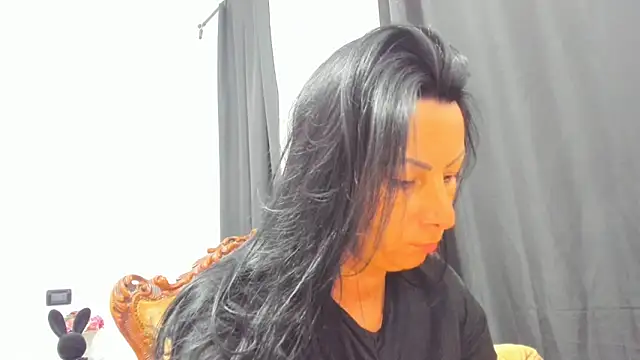annawow69 online show from 06/11/26, 07:22