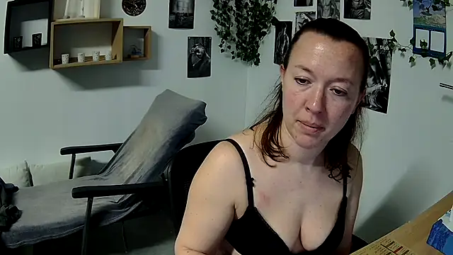 AnyaKreyxh online show from 03/03/25, 06:13