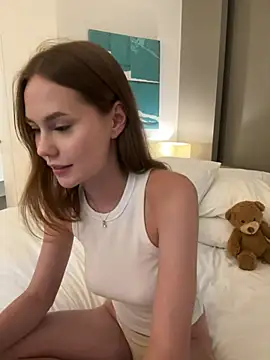 Snapshot of Meow_Sophie chatting on 02/16/25, 05:15 Meow Sophie online show from 02/16/25, 05:15