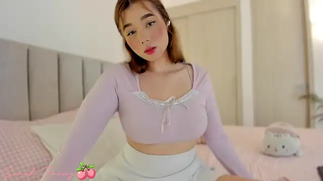 Foxxy222  online show from 11/04/25, 11:52