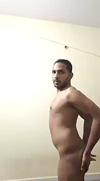 Snapshot of Slave4tranwoman chatting on 02/08/25, 03:31 Slave4tranwoman online show from 02/08/25, 03:31