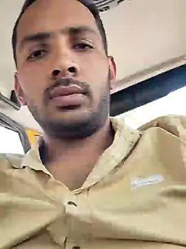 Snapshot of Slave4tranwoman chatting on 02/07/25, 06:24 Slave4tranwoman online show from 02/07/25, 06:24