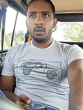 Snapshot of Slave4tranwoman chatting on 02/08/25, 03:52 Slave4tranwoman online show from 02/08/25, 03:52