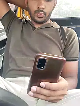 Snapshot of Slave4tranwoman chatting on 02/18/25, 12:17 Slave4tranwoman online show from 02/18/25, 12:17