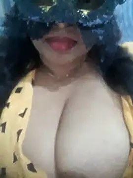 chubby wife online show from 06/05/26, 02:45