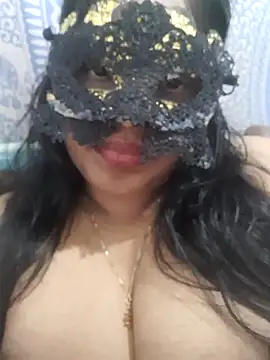 Snapshot of chubby_wife chatting on 06/27/26, 12:22 chubby wife online show from 06/27/26, 12:22
