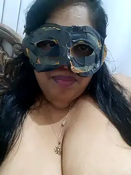 Snapshot of chubby_wife chatting on 02/22/25, 01:00 chubby wife online show from 02/22/25, 01:00