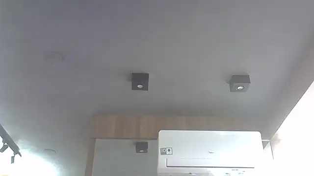 Snapshot of Skinny-Kitten chatting on 11/28/25, 04:01 Skinny-Kitten online show from 11/28/25, 04:01