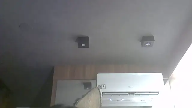 Snapshot of Skinny-Kitten chatting on 12/02/25, 05:58 Skinny-Kitten online show from 12/02/25, 05:58