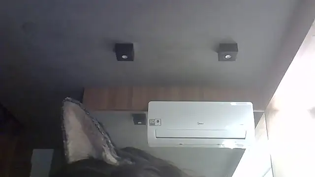 Skinny-Kitten online show from 02/13/26, 01:11