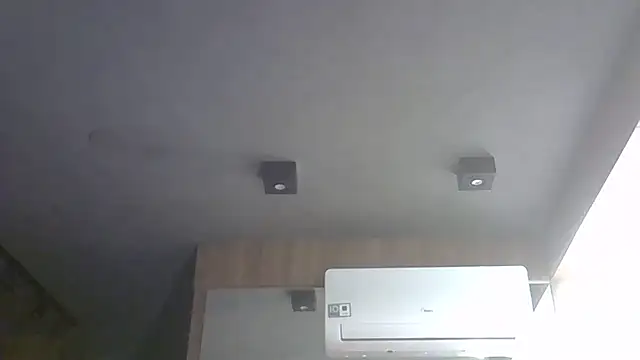 Snapshot of Skinny-Kitten chatting on 11/29/25, 04:23 Skinny-Kitten online show from 11/29/25, 04:23