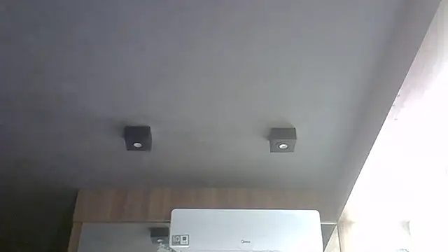 Skinny-Kitten online show from 04/18/26, 03:31