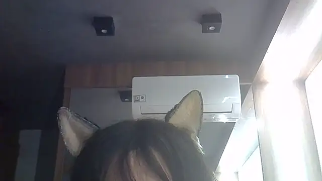 Snapshot of Skinny-Kitten chatting on 06/06/26, 04:01 Skinny-Kitten online show from 06/06/26, 04:01