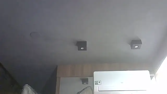 Snapshot of Skinny-Kitten chatting on 12/03/25, 06:03 Skinny-Kitten online show from 12/03/25, 06:03