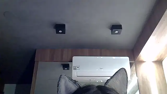 Skinny-Kitten online show from 01/09/26, 11:00