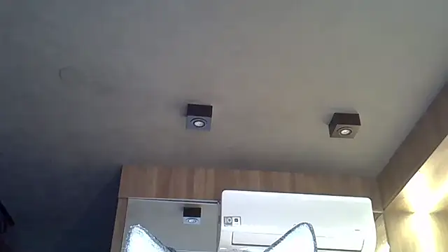 Snapshot of Skinny-Kitten chatting on 10/27/25, 07:48 Skinny-Kitten online show from 10/27/25, 07:48