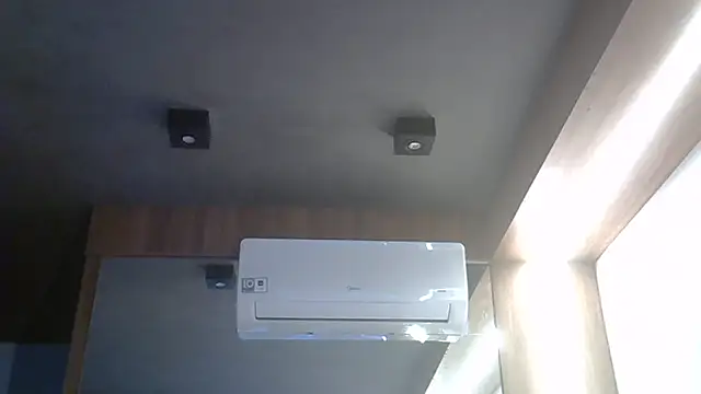 Skinny-Kitten online show from 02/08/26, 09:34