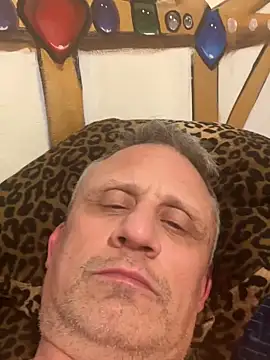 Snapshot of prekumstud chatting on 02/03/25, 09:30 prekumstud online show from 02/03/25, 09:30