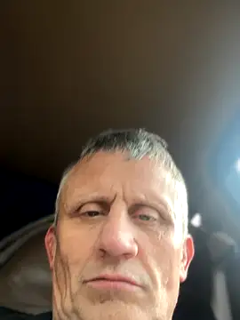 Snapshot of prekumstud chatting on 11/07/25, 07:29 prekumstud online show from 11/07/25, 07:29