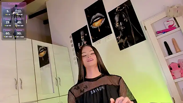 Snapshot of alexia_corleoni chatting on 03/16/26, 11:25 alexia corleoni online show from 03/16/26, 11:25