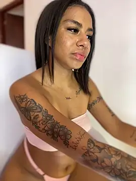Snapshot of ATENEA_SEXXXY chatting on 12/07/24, 12:57 ATENEA SEXXXY online show from 12/07/24, 12:57