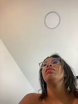 ATENEA SEXXXY online show from 10/25/25, 04:07