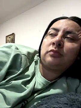 Abril Luv online show from 11/07/25, 01:43