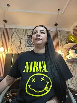 Abril Luv online show from 03/08/25, 01:25