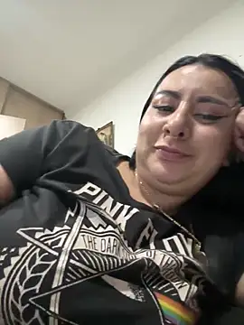 Abril Luv online show from 05/15/26, 02:09