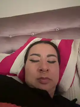 Abril Luv online show from 03/01/26, 09:15