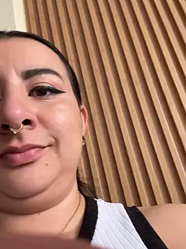 Abril Luv online show from 03/24/26, 01:11