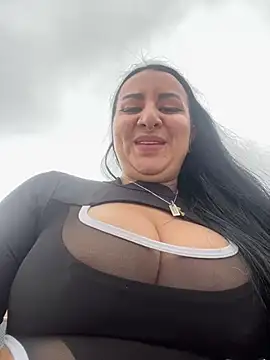 Abril Luv online show from 03/20/25, 07:35