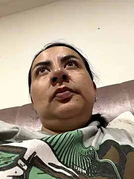 Abril Luv online show from 09/09/25, 01:38
