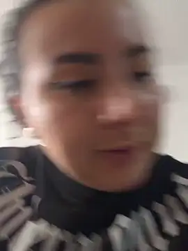 Abril Luv online show from 03/28/26, 01:56